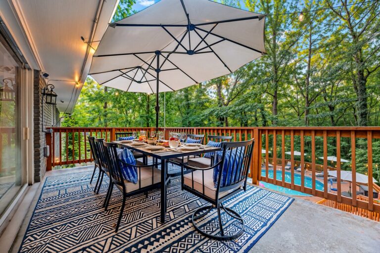 family reunion house rental Atlanta